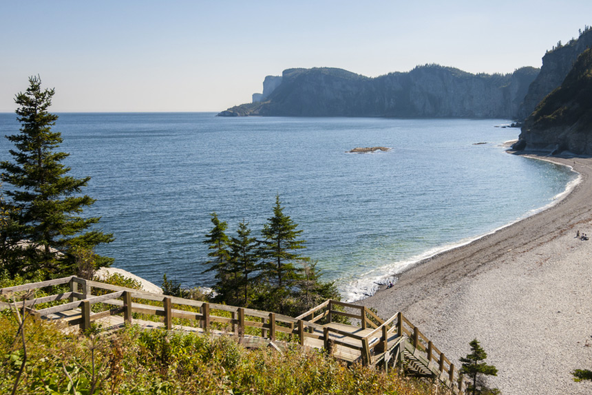 Plage du Cap Bon-Ami, parc national Forillon © Yvon52 - Shutterstock