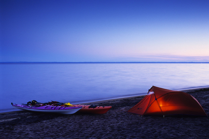 Kayak-Camping au Parc-national-de-la-Pointe-Taillon © Mathieu Dupuis - Sepaq