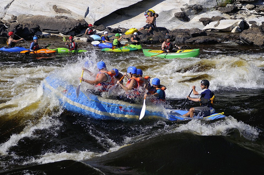 Rafting sur la rivière Gatineau © Jacques Lecompte