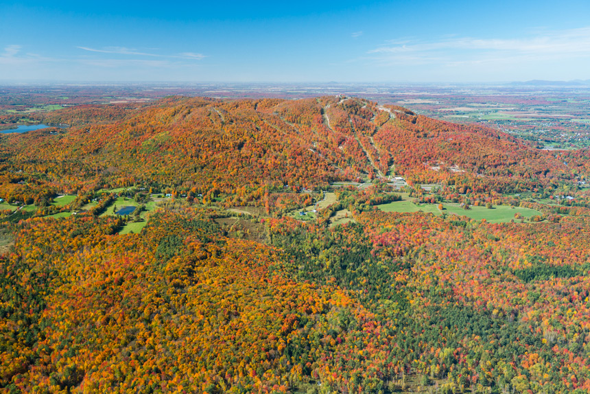 Bromont en automne © Shutterstock - Richard Cavelleri